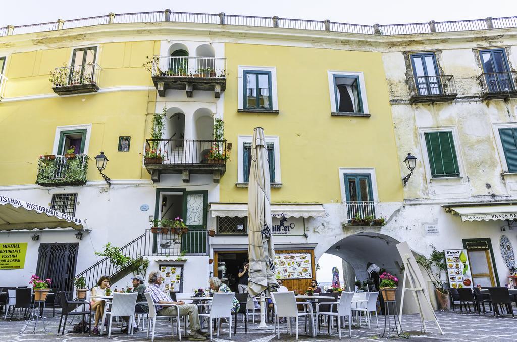 Casa Rosaria Villa Atrani Bilik gambar